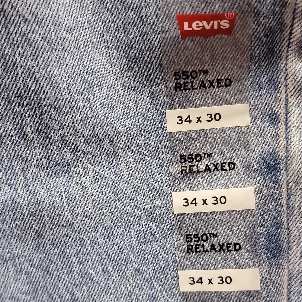 Levi's Men's Blue Jeans Relaxed FIT 550 New With Tags Size 34 X 30